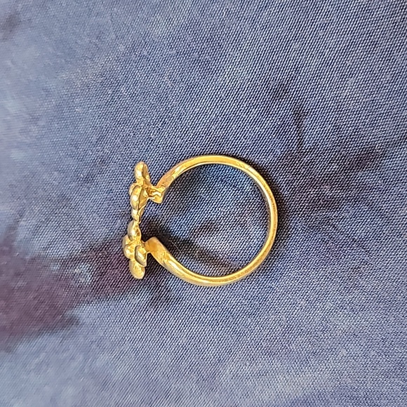 Sterling Silver | 925 | 4 Petaled | 2 flower Ring | Size 7 - Picture 4 of 12